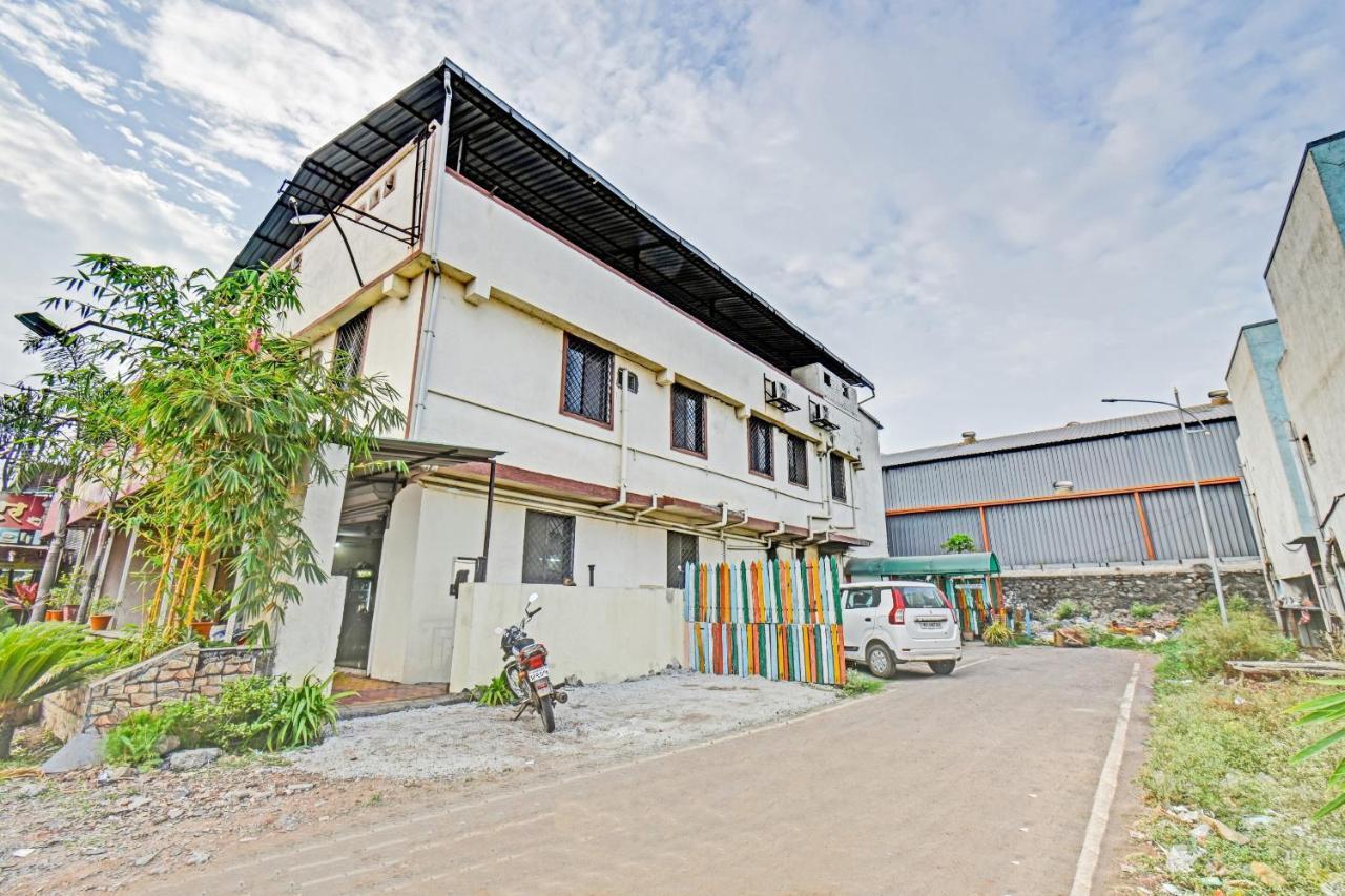 OYO Flagship 84564 Hotel Jaideep Dehu Exterior foto
