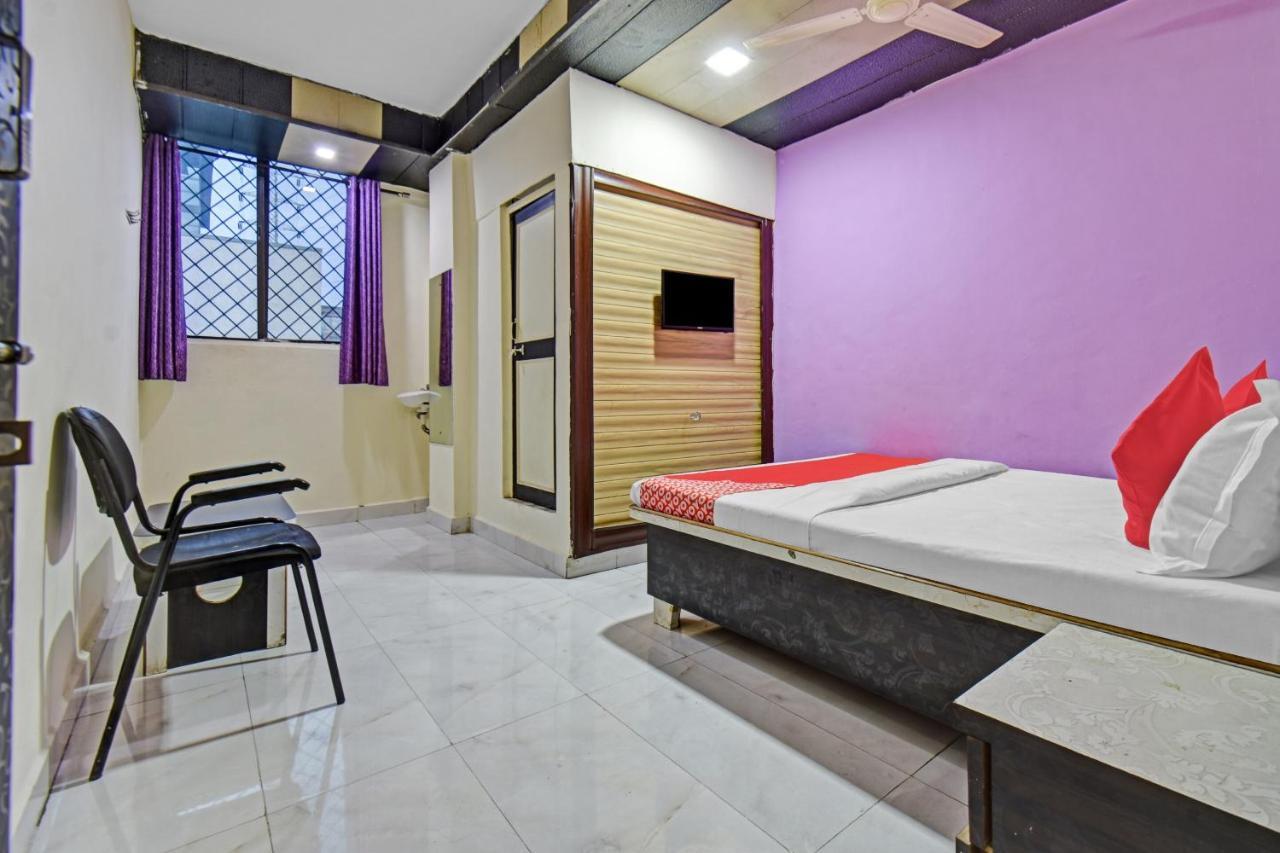 OYO Flagship 84564 Hotel Jaideep Dehu Exterior foto