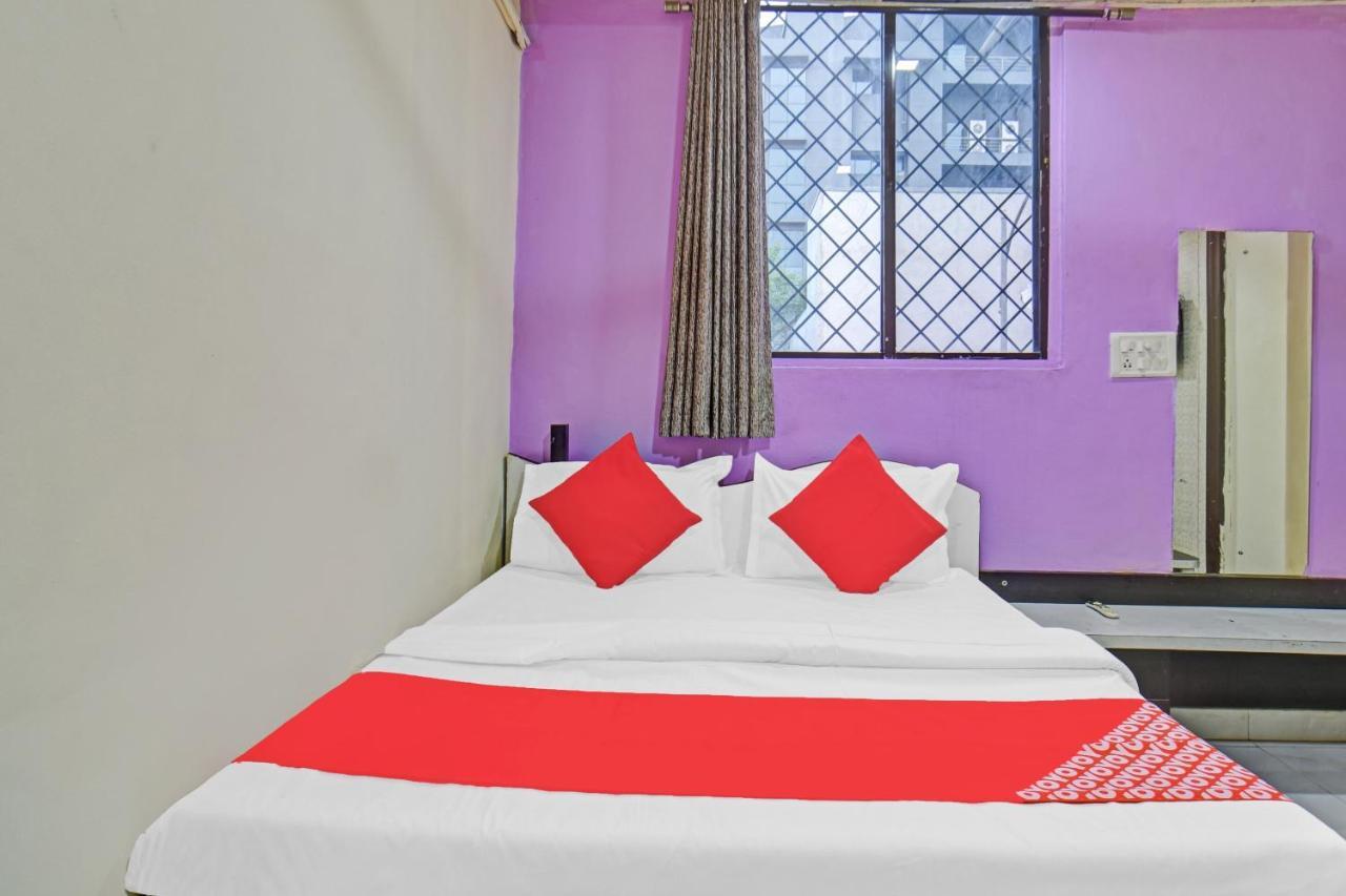 OYO Flagship 84564 Hotel Jaideep Dehu Exterior foto