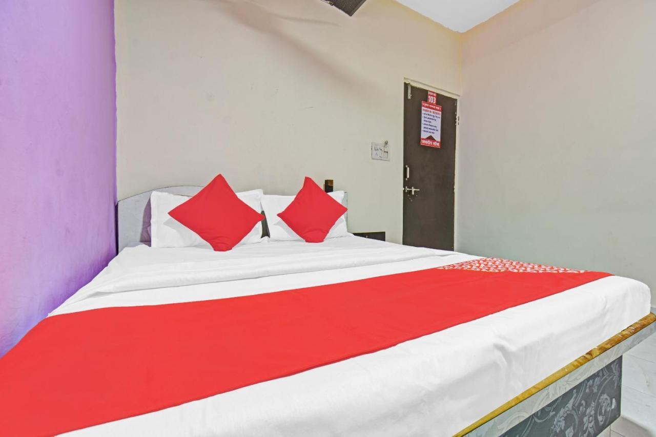 OYO Flagship 84564 Hotel Jaideep Dehu Exterior foto
